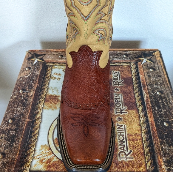 Tony Lama 3R Boot - Picture 4 of 5